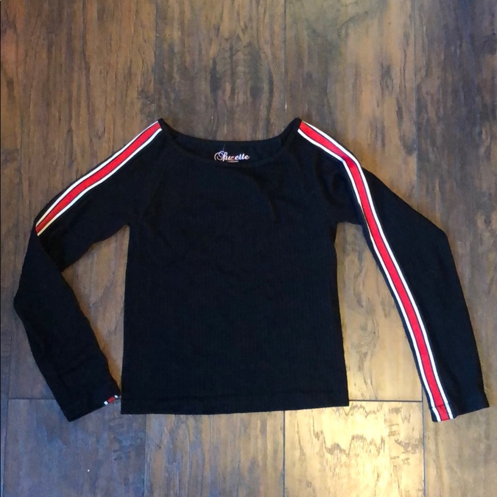 SOLD fitted long sleeve crop top